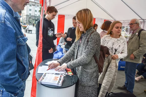 Renginys Gyvoji biblioteka Vilniuje Renginys Gyvoji biblioteka Vilniuje - Sputnik Lietuva