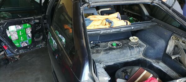 kontrabandinių rūkalų slėptuvės kontrabandinių rūkalų slėptuvės - Sputnik Lietuva