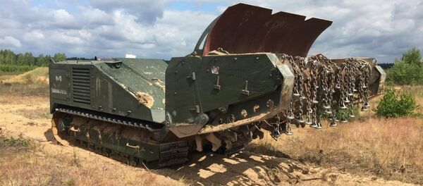 Lietuvos kariuomenės išminavimo sistema MV-10 Lietuvos kariuomenės išminavimo sistema MV-10 - Sputnik Lietuva