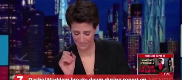 JAV vedėja apkaltinta veidmainyste dėl verksmo tiesioginiame eteryje JAV vedėja apkaltinta veidmainyste dėl verksmo tiesioginiame eteryje - Sputnik Lietuva