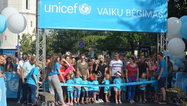 Каждый ребенок имеет значение: детский забег ЮНИСЕФ в Вильнюсе - Sputnik Литва