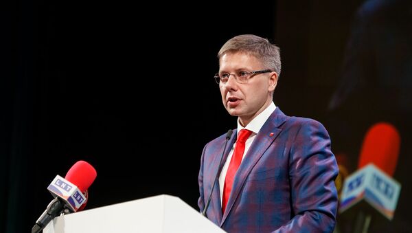 Нил Ушаков на съезде партии Согласие - Sputnik Литва