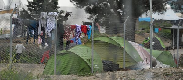 Лагеря беженцев Виноюг и Идомени на македоно-греческой границе, архивное фото - Sputnik Литва