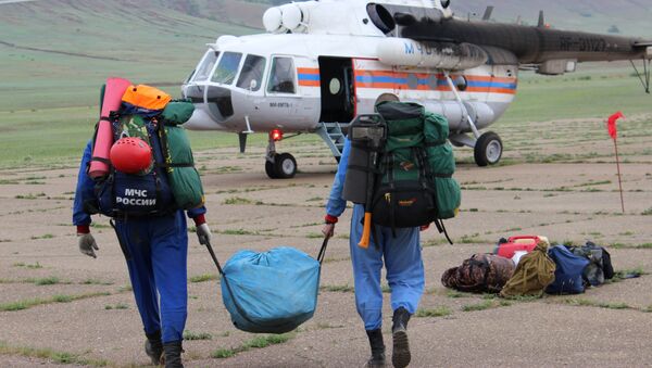 Поиск пропавшего в Иркутской области самолета Ил-76 МЧС России - Sputnik Литва