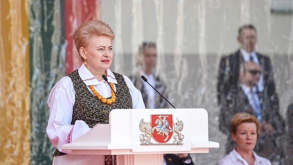 Выступление президента Литвы Дали Грибаускайте по случаю Дня литовского государства - Sputnik Литва