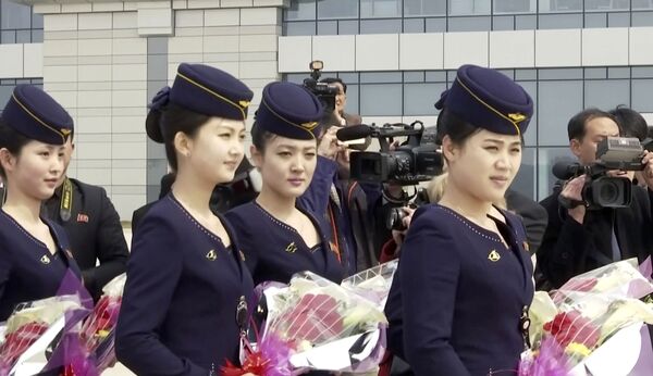 Стюардессы северокорейской авиакомпании Air Koryo - Sputnik Литва