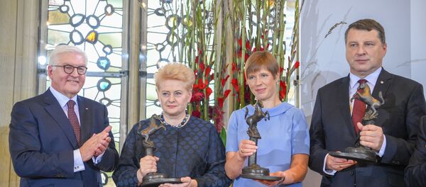 Президенты стран Балтии получили Вестфальскую премию - Sputnik Литва