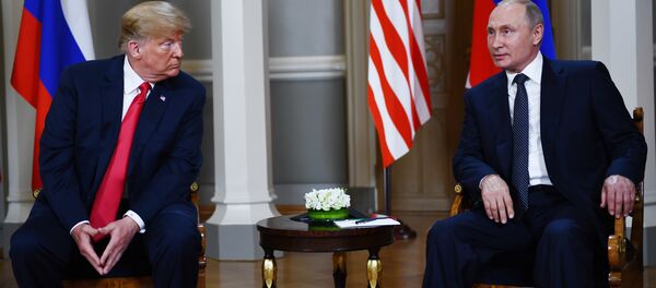 Встреча Владимира Путина и Дональда Трампа в Хельсинки, 16 июля 2018 года Встреча Владимира Путина и Дональда Трампа в Хельсинки, 16 июля 2018 года - Sputnik Lietuva