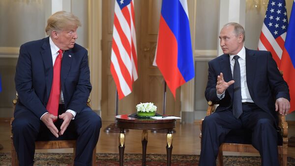 JAV prezidentas Donaldas Trampas ir Rusijos prezidentas Vladimiras Putinas - Sputnik Lietuva