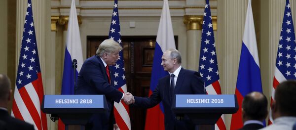 Встреча президента РФ Владимира Путина и президента США Дональда Трампа в Хельсинки - Sputnik Литва
