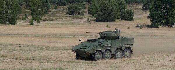 Литовская военная пехотная боевая машина Vilkas Литовская военная пехотная боевая машина Vilkas - Sputnik Литва