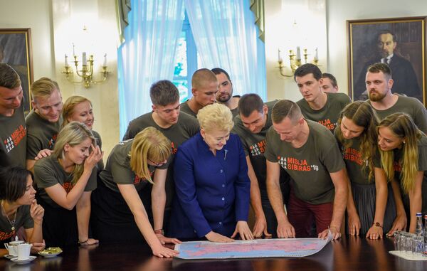 Посол РФ в Литве назвал причину отказа в визах участникам Миссии Сибирь - Sputnik Литва