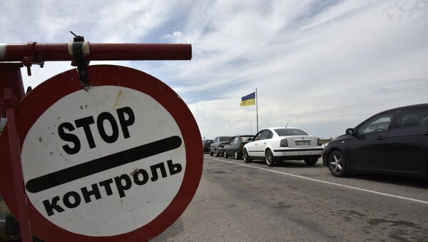 Автомобильный пункт пропуска на российско-украинской границе, архивное фото - Sputnik Литва