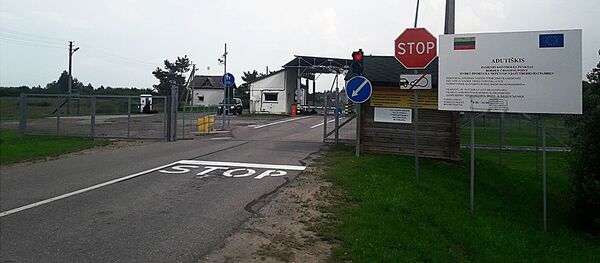 Погранпереход Адутишкис - Мольдевичи Погранпереход Адутишкис - Мольдевичи - Sputnik Литва