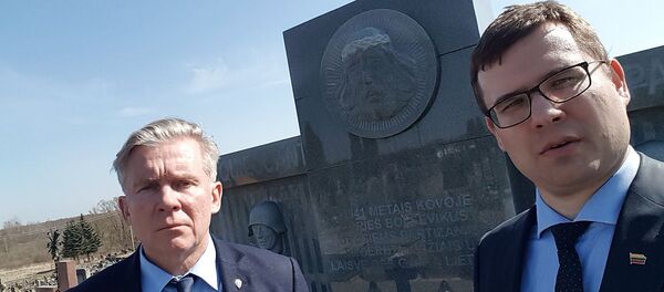 Laurynas Kasčiūnas ir Audronius Ažubalis Laurynas Kasčiūnas ir Audronius Ažubalis - Sputnik Lietuva