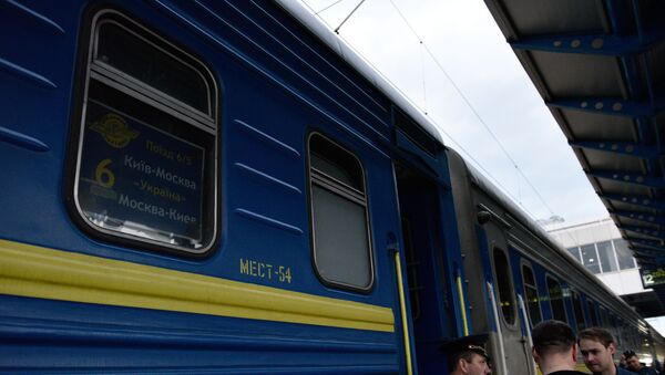 На Украине обсуждают прекращение железнодорожного сообщения с Россией - Sputnik Lietuva