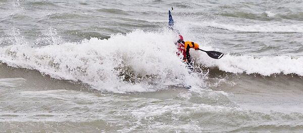 Keliautojus baidarėmis gelbėjo Elektrėnų ugniagesiai Keliautojus baidarėmis gelbėjo Elektrėnų ugniagesiai - Sputnik Lietuva