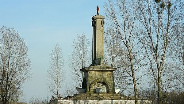 Памятник советским воинам в Польше - Sputnik Lietuva