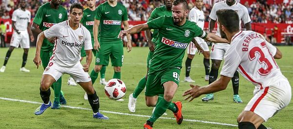 Играют футбольные клубы Жальгирис Литва и Севилья Испания УЕФА европейская Лига, архивное фото - Sputnik Литва