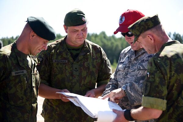 В Литве американские военные достраивают первый в Прибалтике авиаполигон В Литве американские военные достраивают первый в Прибалтике авиаполигон - Sputnik Литва