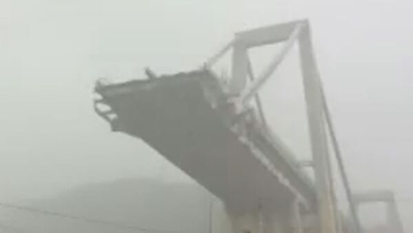 Обрушение моста в Генуе - Sputnik Литва