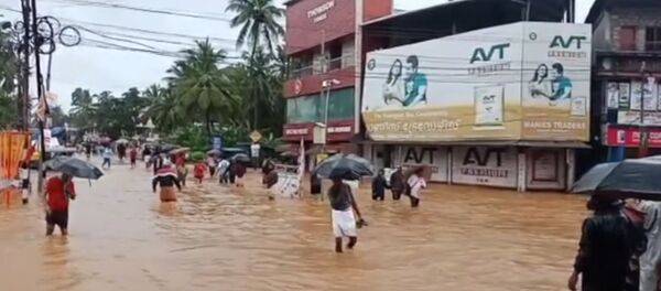 Наводнение в Индии Наводнение в Индии - Sputnik Литва