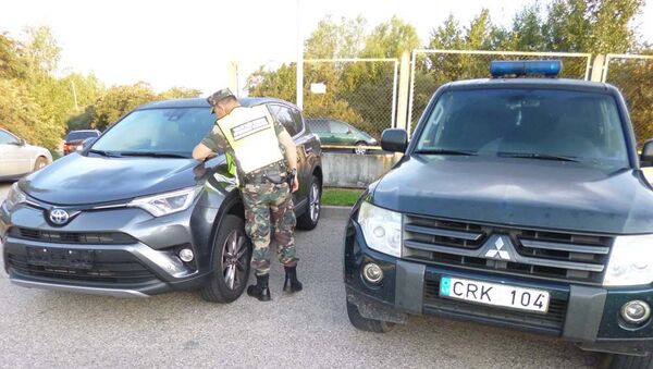 В Литве пограничники нашли автомобиль, находящийся в розыске в Германии - Sputnik Литва