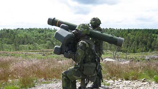 Литовские военные учатся стрелять из RBS 70 - Sputnik Литва