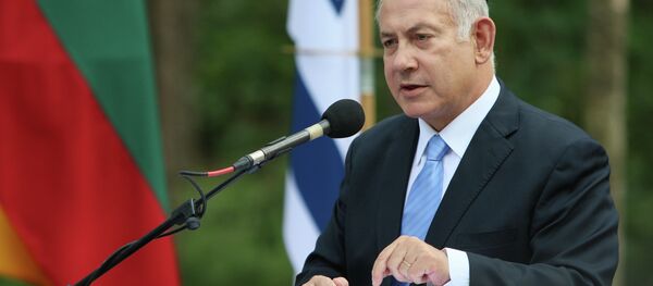 Премьер-министр Израиля Биньямин Нетаньяху во время визита в Литву, 24 августа 2018 года Премьер-министр Израиля Биньямин Нетаньяху во время визита в Литву, 24 августа 2018 года - Sputnik Литва