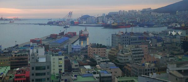 Порт в Пусане, архивное фото Порт в Пусане, архивное фото - Sputnik Литва
