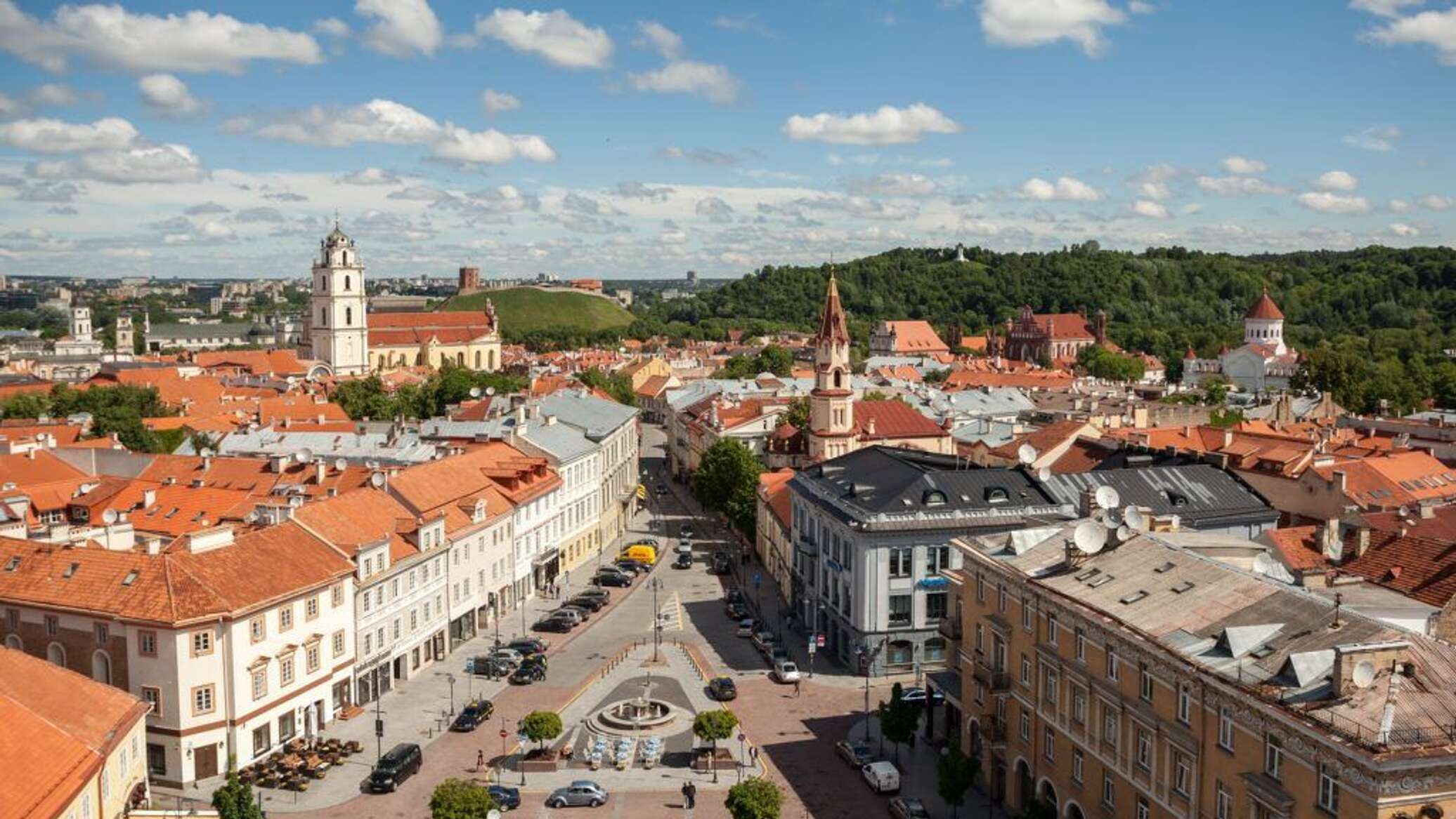 Литва столица какой страны. Столица Литвы. Литва Вильнюс. Исторический центр Вильнюса. Литва старый город.