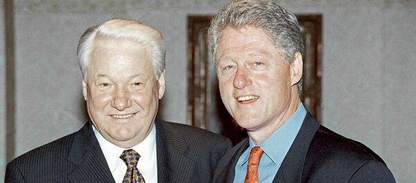 Президент РФ Б.Ельцин принимает президента США Б.Клинтона /справа/ Президент РФ Б.Ельцин принимает президента США Б.Клинтона /справа/ - Sputnik Lietuva