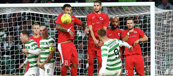 Играют шотландский Селтик и литовский Судува - Sputnik Литва