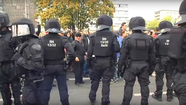 На юго-востоке Германии задержали около 300 участников демонстраций - Sputnik Литва