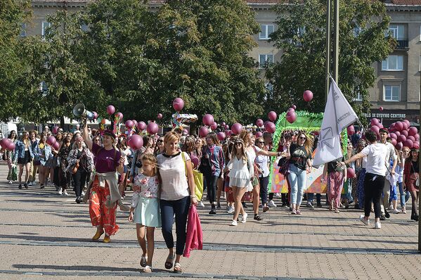 Шествие студентов, посвященное дню Знаний - Sputnik Lietuva