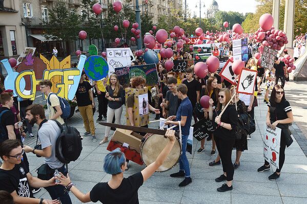 Шествие студентов, посвященное Дню знаний - Sputnik Литва