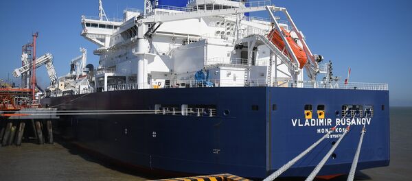Прибытие  двух танкеров со сжиженным газом проекта Ямал СПГ в Китай, архивное фото - Sputnik Литва