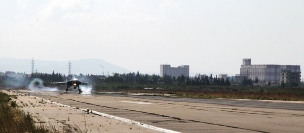 Российская боевая авиация на авиабазе Хмеймим в Сирии - Sputnik Литва