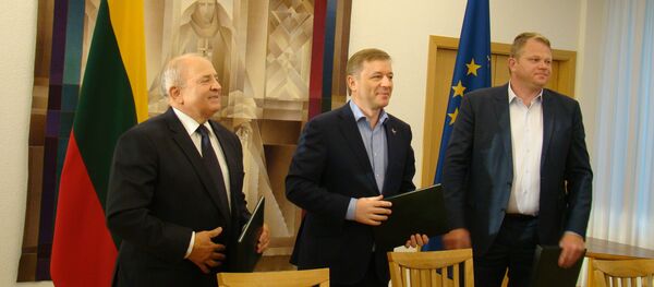 Группа депутатов ЛСДД Сейма Литвы Группа депутатов ЛСДД Сейма Литвы - Sputnik Литва