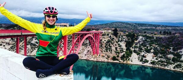 Оливия Балейшите – чемпионка Европы по велоспорту среди юниоров Оливия Балейшите – чемпионка Европы по велоспорту среди юниоров - Sputnik Литва