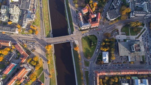 Инсталяции на Зеленом мосту - Sputnik Lietuva