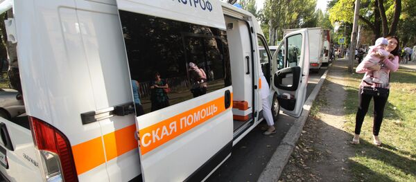 Фонд доктора Лизы отправил детей из Донецка на лечение в Россию, архивное фото - Sputnik Литва