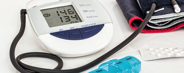 Тонометр, архивное фото - Sputnik Литва