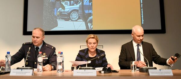 Пресс-конференция Министерства обороны и службы военной разведки и безопасности Нидерландов в Гааге, 4 октября 2018 года - Sputnik Литва