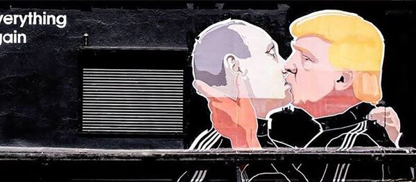 Граффити с Путиным и Трампом в Литве Граффити с Путиным и Трампом в Литве - Sputnik Литва