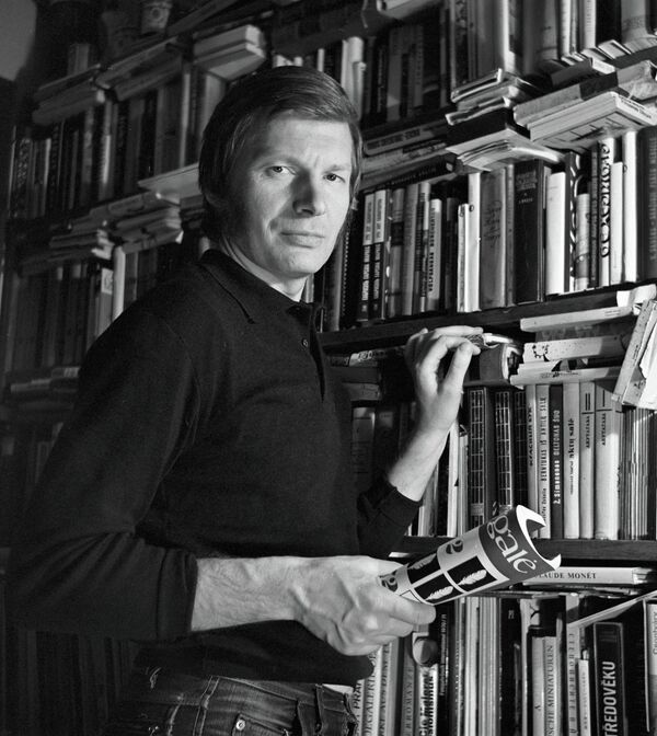 Человек, богатый друзьями: актеру Юозасу Будрайтису — 78 лет - Sputnik Литва