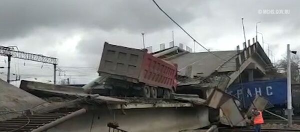 Обрушение моста в Приамурье  - Sputnik Литва