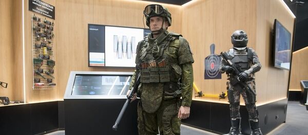 Ростех презентовал действующий экзоскелет для нового поколения «Ратника» - Sputnik Lietuva