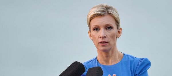 Брифинг официального представителя МИД России Марии Захаровой в Коктебеле - Sputnik Литва