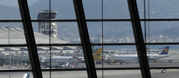 Вид на аэропорт Ниццы Вид на аэропорт Ниццы - Sputnik Lietuva